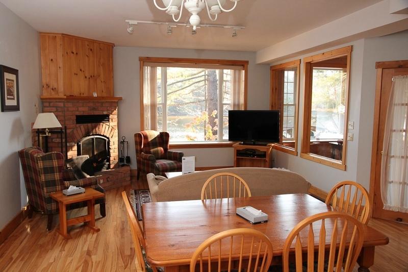 Patterson-Kaye Resort And Spa Bracebridge Oda fotoğraf